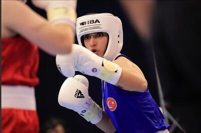 Öğrencimiz, Milli Boksör Pınar Benek, Dünya Şampiyonası’nda yarı finale çıktı