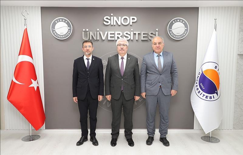 rektorumuz-prof-dr-alkis-sinop-universitesi-rektoru-prof-dr-tasdemir-i-makaminda-ziyaret-etti