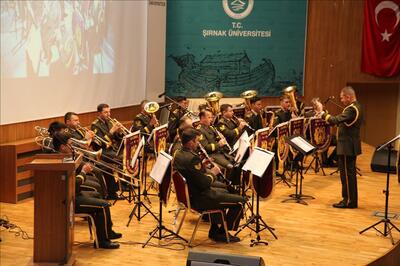 Üniversitemiz renkli konserlere ev sahipliği yapıyor